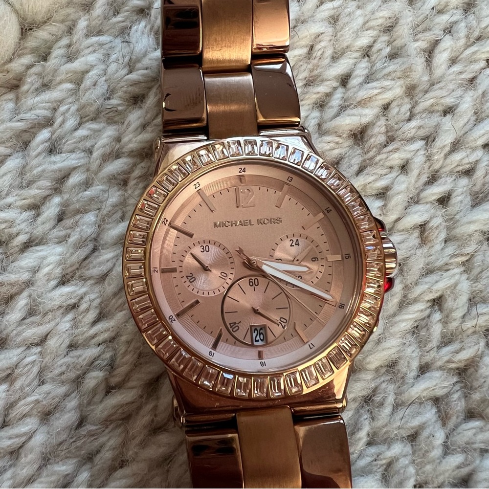 Michael Kors rose gold watch